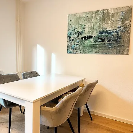Appartamento Good Homes Fuer Bis Zu 6 Personen Mit Netflix Und Highspeed Wifi