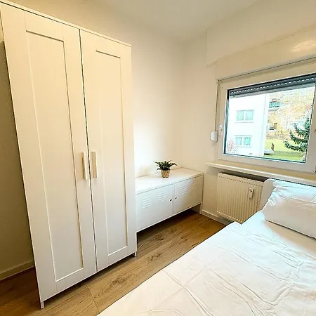 Apartman Good Homes Fuer Bis Zu 6 Personen Mit Netflix Und Highspeed Wifi Idstein