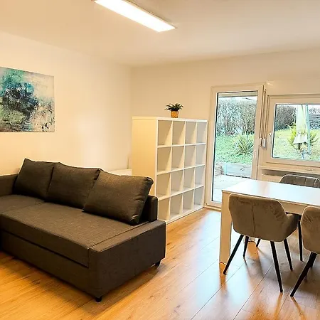 Appartamento Good Homes Fuer Bis Zu 6 Personen Mit Netflix Und Highspeed Wifi Idstein