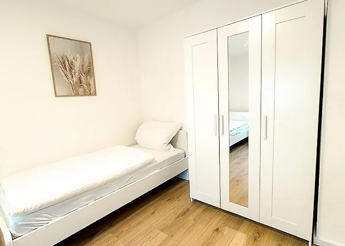 Good Homes Fuer Bis Zu 6 Personen Mit Netflix Und Highspeed Wifi Apartment